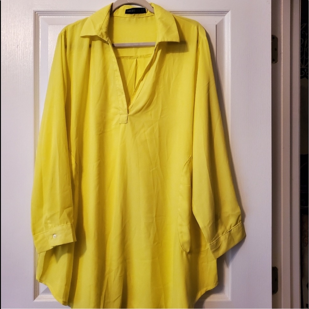Sunshine yellow swing top